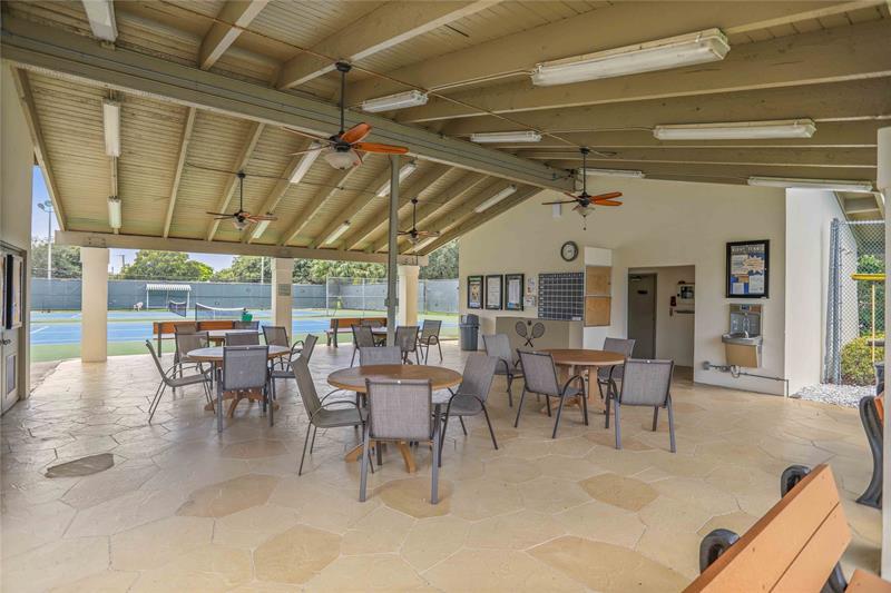 Image 6 of 26 For 2302 Lucaya Ln  L4