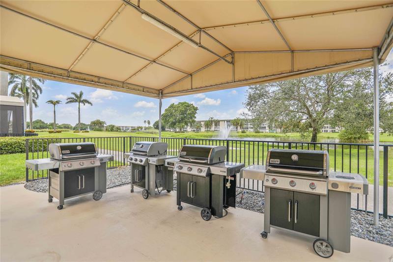 Image 7 of 26 For 2302 Lucaya Ln  L4