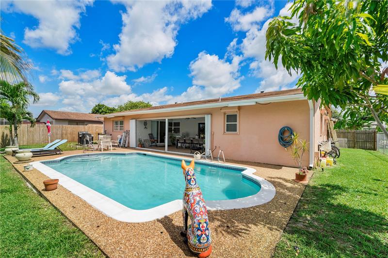 Image 34 of 39 For 7940 8th St  