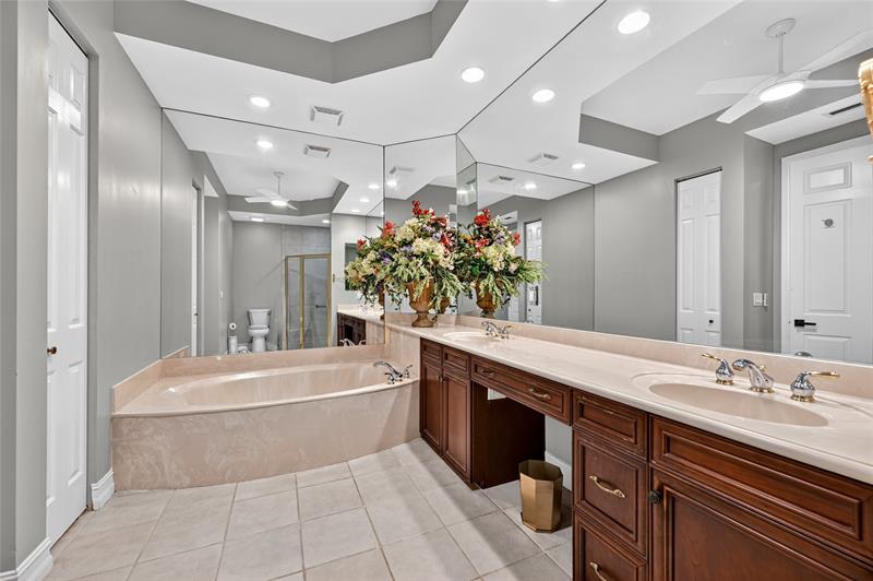 Image 15 of 27 For 7511 Orchid Hammock Dr  6b