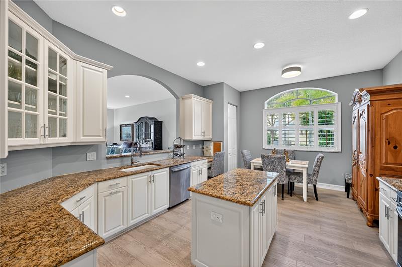 Image 9 of 27 For 7511 Orchid Hammock Dr  6b