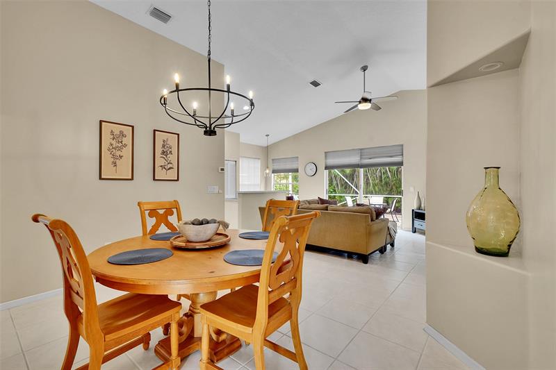 Image 15 of 49 For 5355 126th Dr