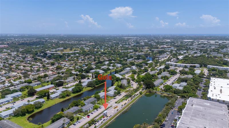 Image 36 of 50 For 3028 Cambridge B  3028