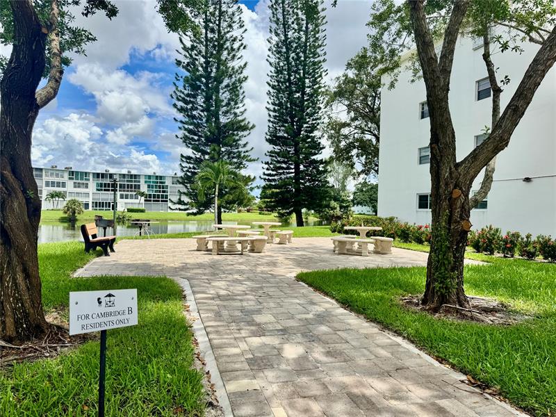 Image 50 of 50 For 3028 Cambridge B  3028