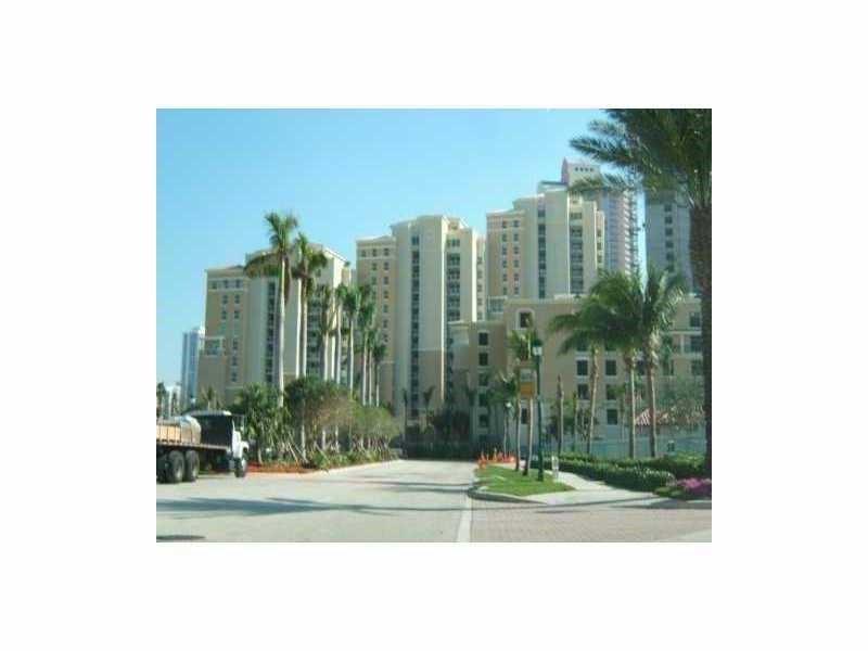 Details for 3340 190th St  1105, Miami, FL 33180