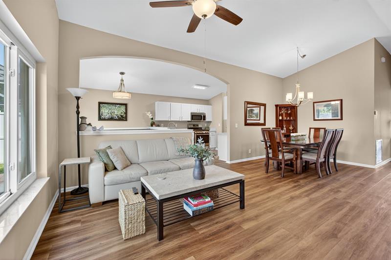 Image 11 of 32 For 2474 Springtree Place