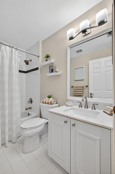 Image 21 of 32 For 2474 Springtree Place
