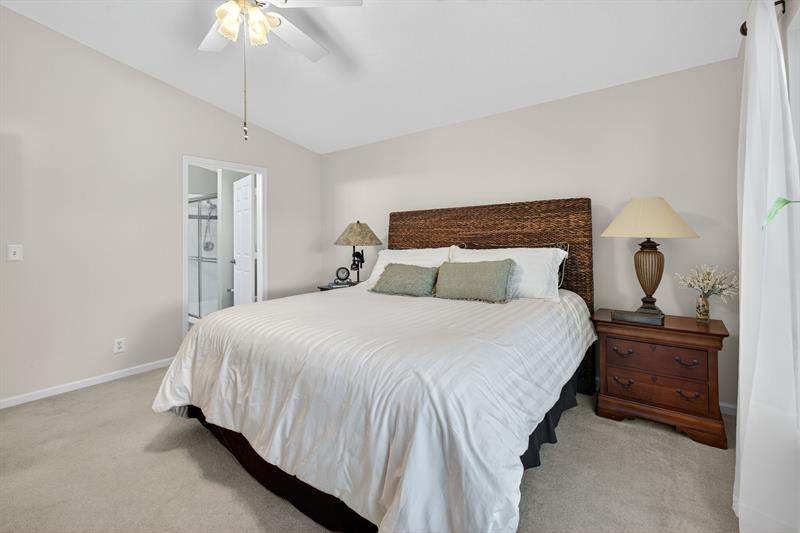 Image 25 of 32 For 2474 Springtree Place