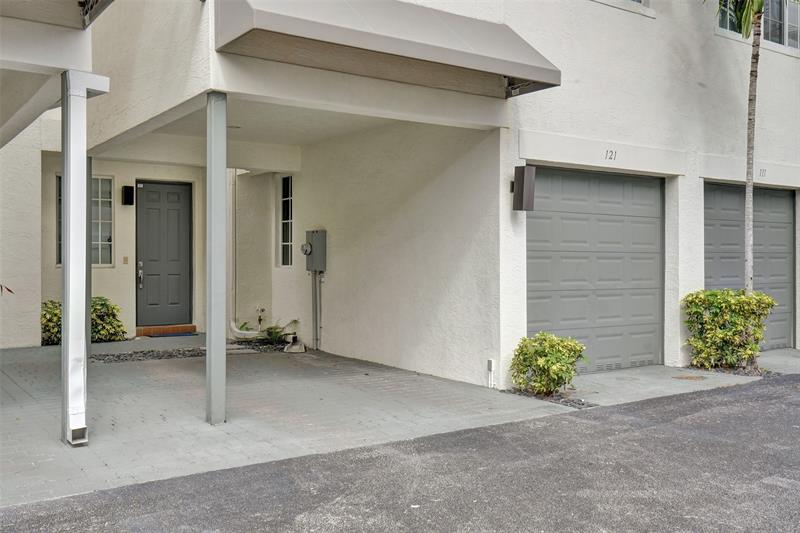 Image 3 of 33 For 121 7th Ave  121