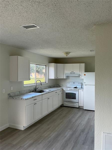 Image 3 of 9 For 2791 Buccaneer Cir