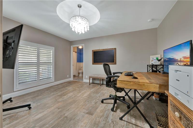 Image 22 of 35 For 2711 Boone Dr