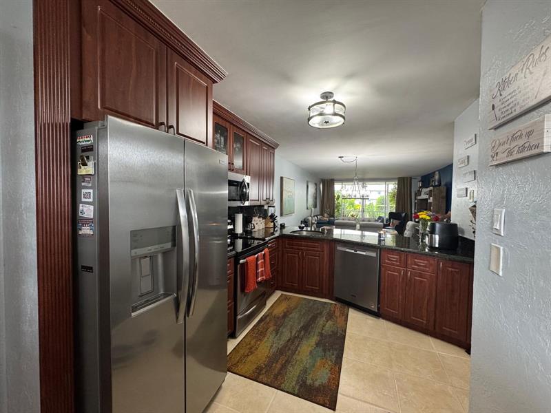 Image 7 of 33 For 1770 191st St  112-1