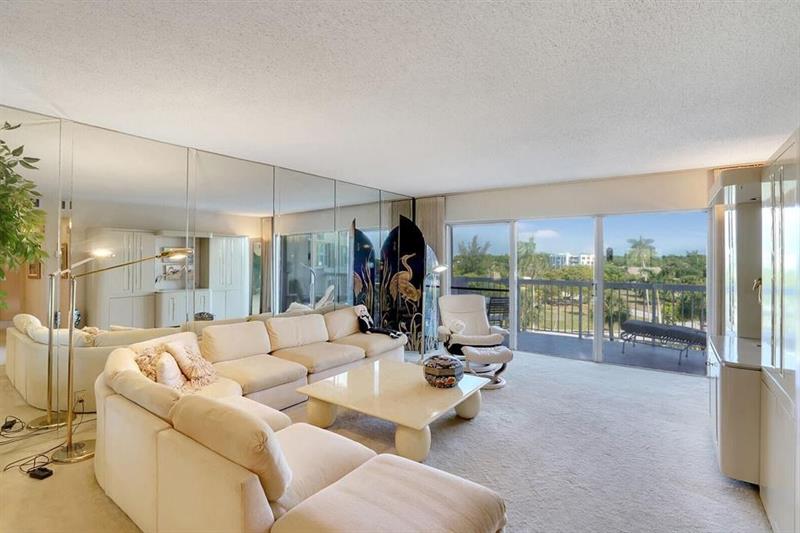 Image 7 of 15 For 2600 Flagler Drive  512