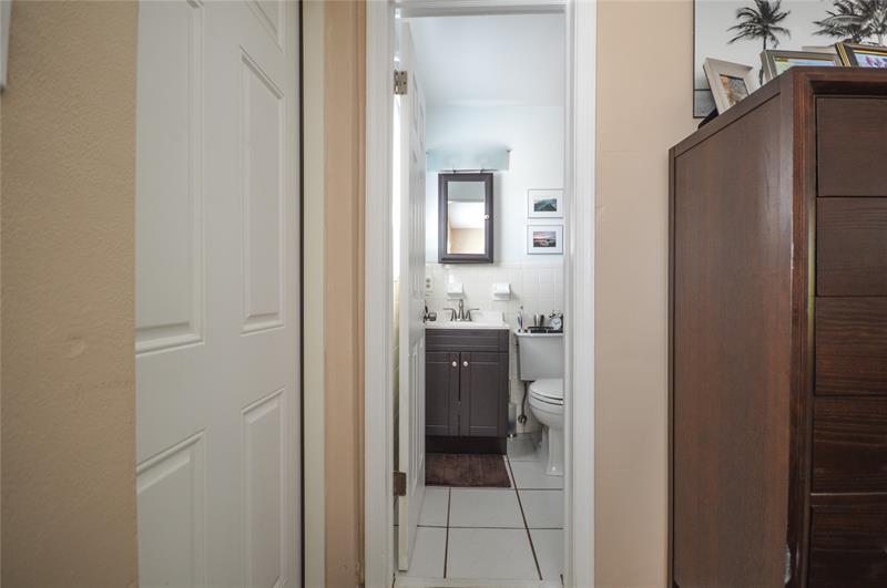 Image 14 of 18 For 1635 5th Ct  B