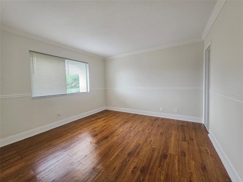 Image 12 of 16 For 3187 Coral Ridge Dr