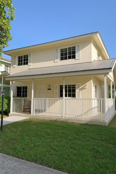 Details for 400 19th Ter, Miami, FL 33136