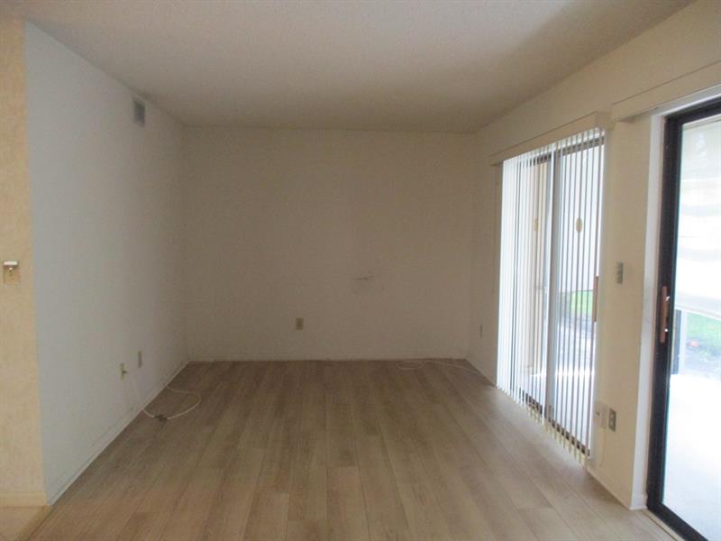 Image 5 of 13 For 10753 Clairmont Cir  106