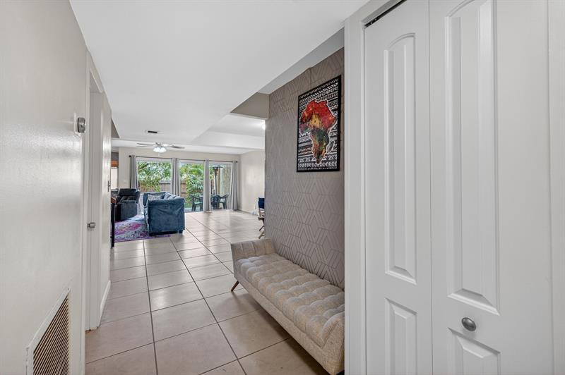 Image 10 of 64 For 5717 17th Ct  2