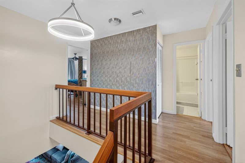 Image 33 of 64 For 5717 17th Ct  2