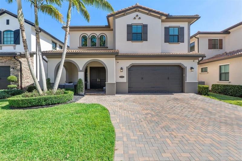 Image 4 of 63 For 11133 Meridian Dr