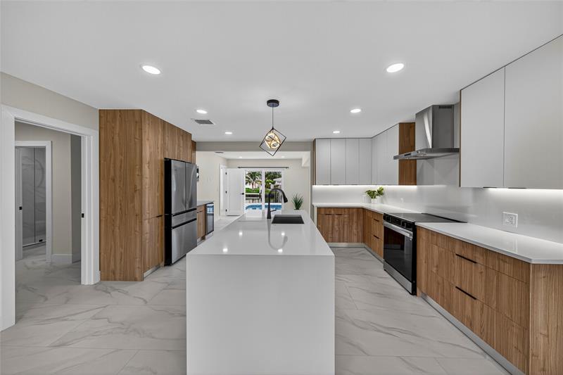 Image 13 of 64 For 230 3rd Ave  