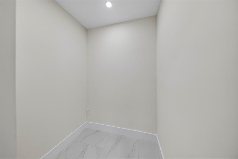 Image 41 of 64 For 230 3rd Ave  