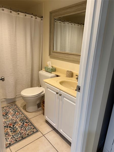 Image 24 of 29 For 1601 Abaco Dr  L4