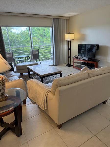 Image 6 of 29 For 1601 Abaco Dr  L4