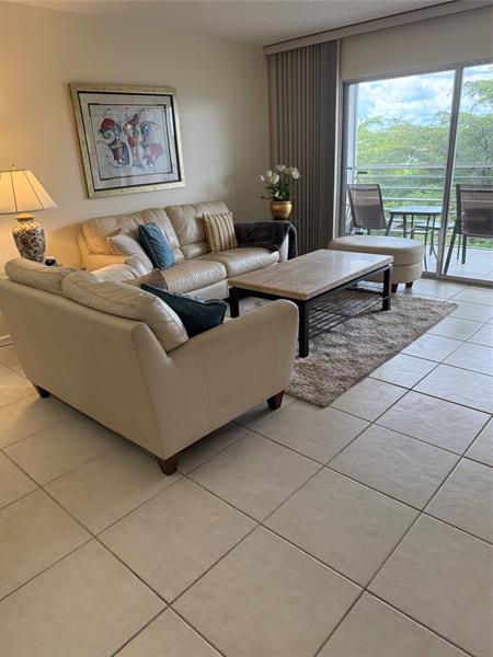 Image 7 of 29 For 1601 Abaco Dr  L4