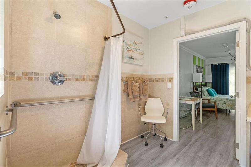 Image 8 of 14 For 2625 13th Ct  6