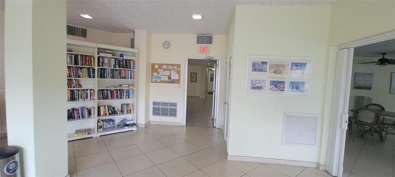 Image 23 of 24 For 6000 Ocean Blvd  7c
