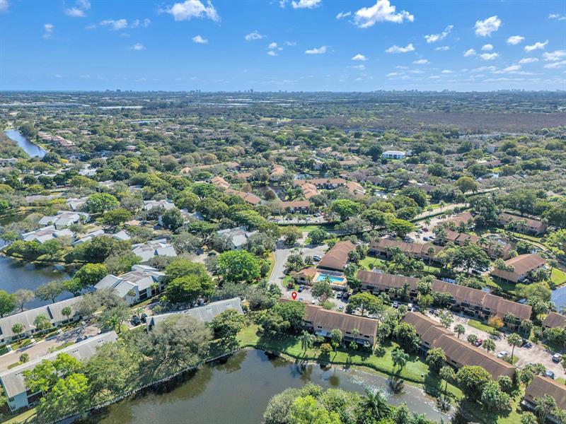 Image 26 of 34 For 3815 Carambola Cir  28108