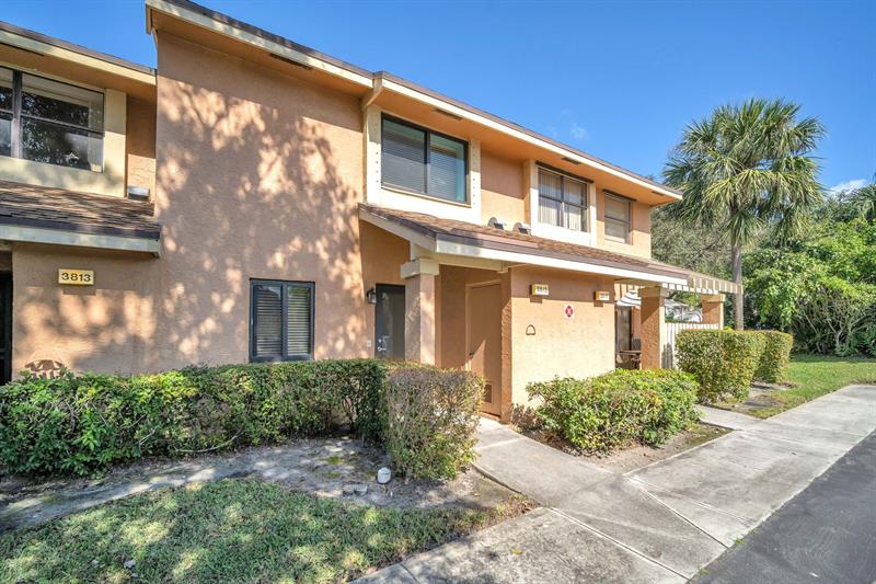 Image 3 of 34 For 3815 Carambola Cir  28108