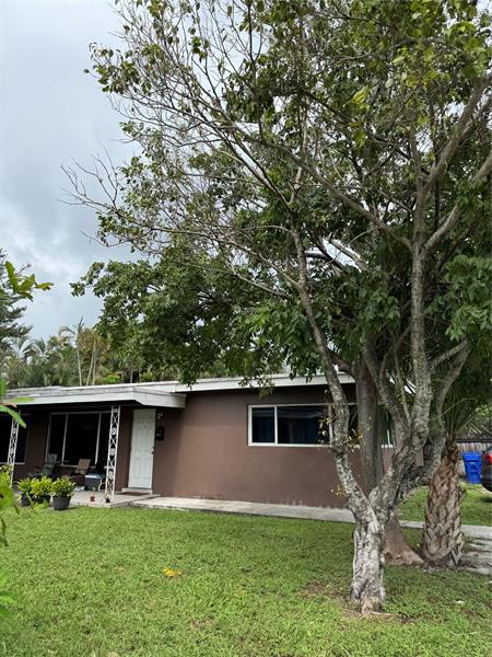 Image 19 of 22 For 911 15th Ter  1