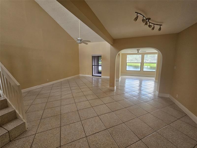 Image 3 of 27 For 633 Deer Creek Lake Point North Ln