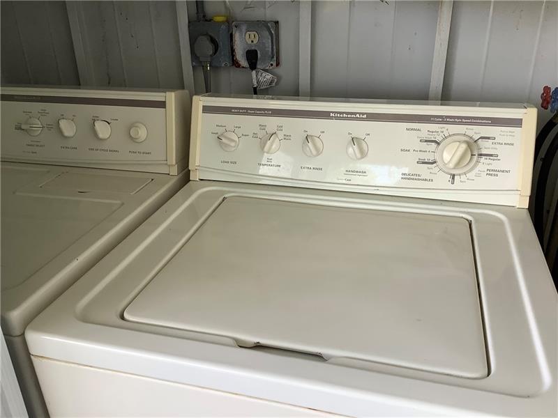 Image 24 of 29 For 557 Monaco L  557