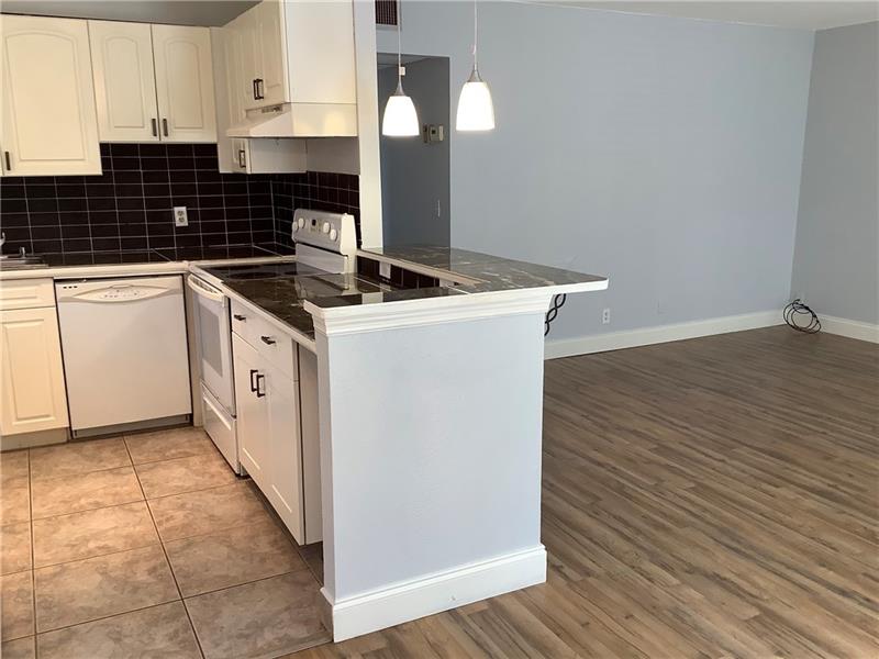 Image 3 of 29 For 557 Monaco L  557