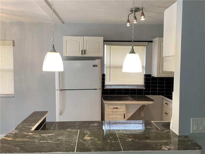 Image 4 of 29 For 557 Monaco L  557