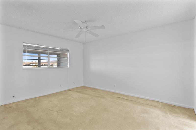 Image 20 of 24 For 4705 35th St  609