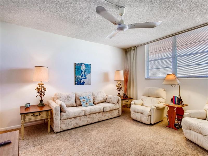 Image 18 of 42 For 2731 14th St Cswy  508
