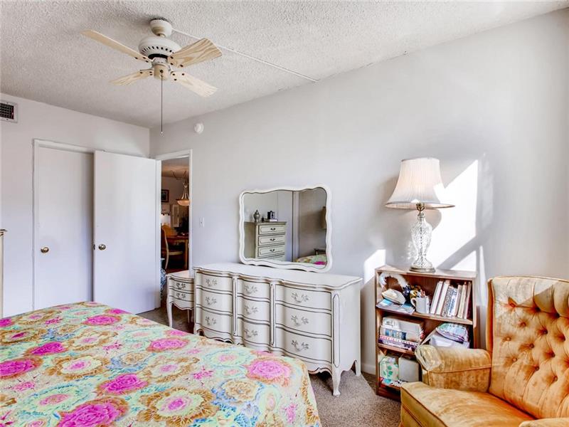 Image 23 of 42 For 2731 14th St Cswy  508