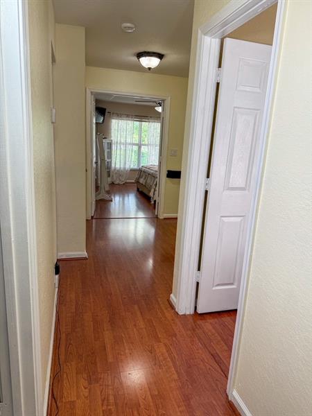 Image 25 of 46 For 11609 47th Dr