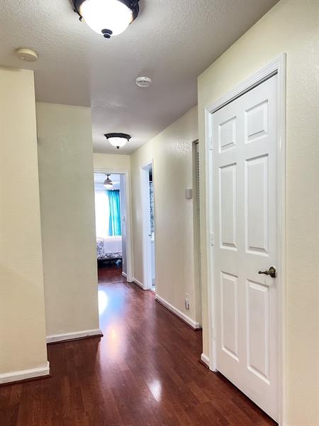 Image 31 of 46 For 11609 47th Dr