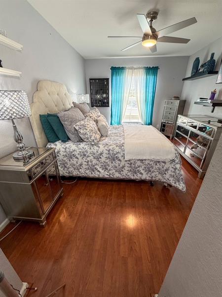 Image 33 of 46 For 11609 47th Dr