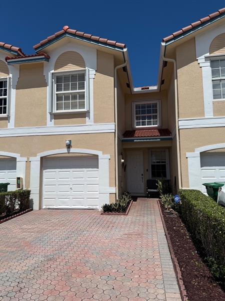 Image 5 of 46 For 11609 47th Dr
