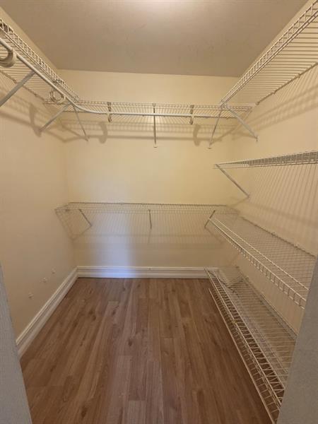 Image 14 of 20 For 7901 Colony Cir  101