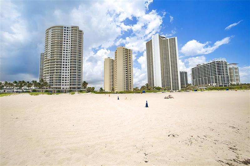 Image 44 of 49 For 2800 Ocean Dr  B-9a