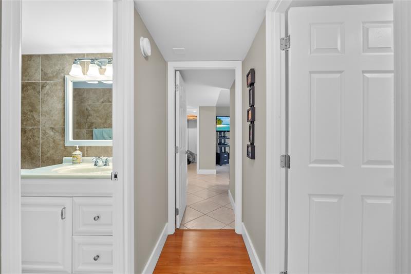 Image 13 of 25 For 1849 Ocean Dr  215