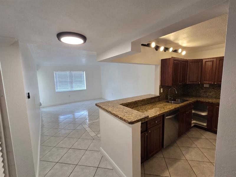 Details for 4374 9th Ave  17-1d, Pompano Beach, FL 33064
