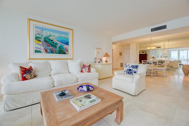 Image 8 of 51 For 1 Las Olas Circle  512